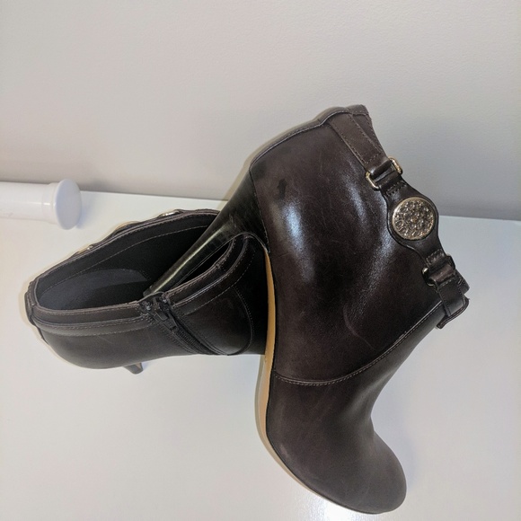 COACH BOOTIE, BROWN - Picture 7 of 8